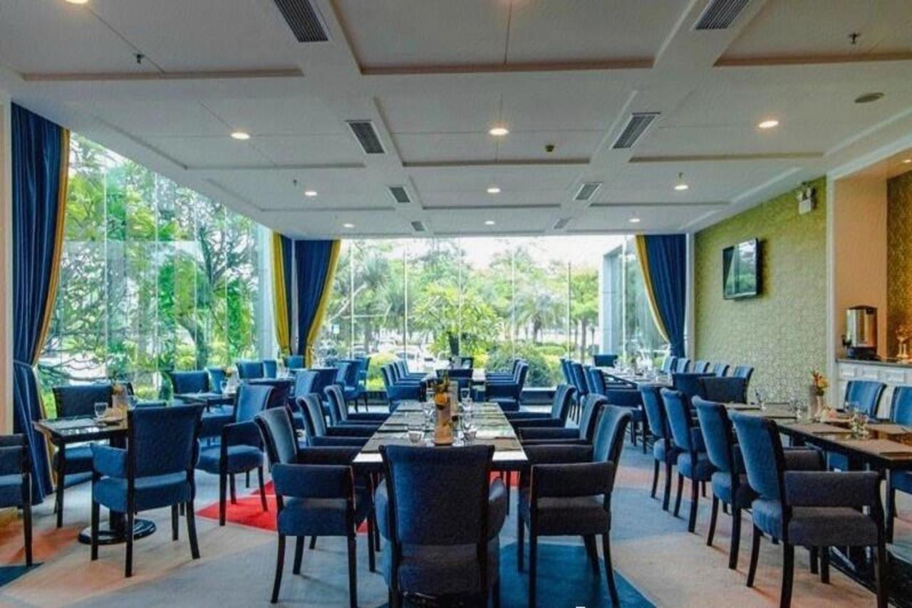 Pantower International Hotel Kaiping  Exterior photo